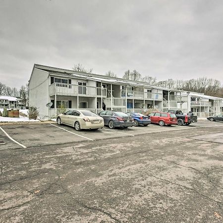 Mount Pocono Condo With Balcony, Near Mt Airy Casino Bagian luar foto