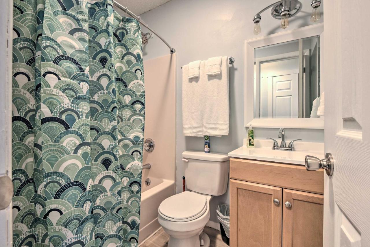 Mount Pocono Condo With Balcony, Near Mt Airy Casino Bagian luar foto